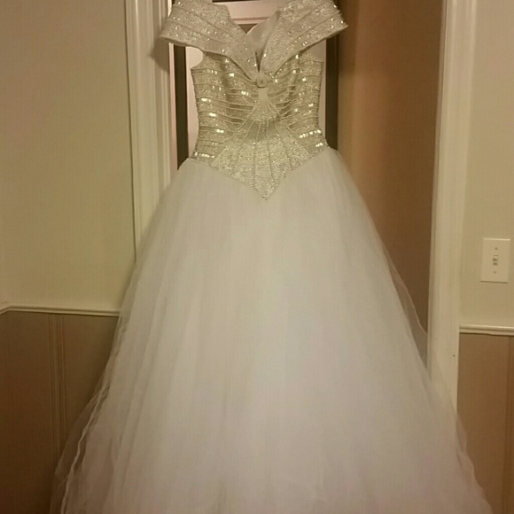 Eva Haynal Forsyth Wedding Dress